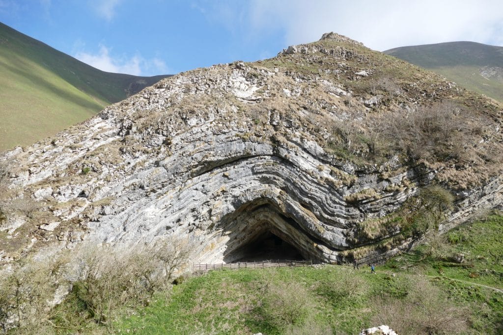 la-grotte-harpea-pays-basque